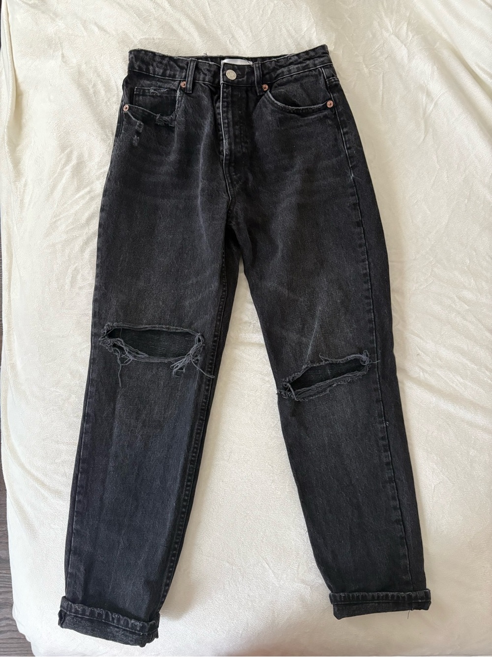 Zara Black Distressed Relaxed Women’sJeans